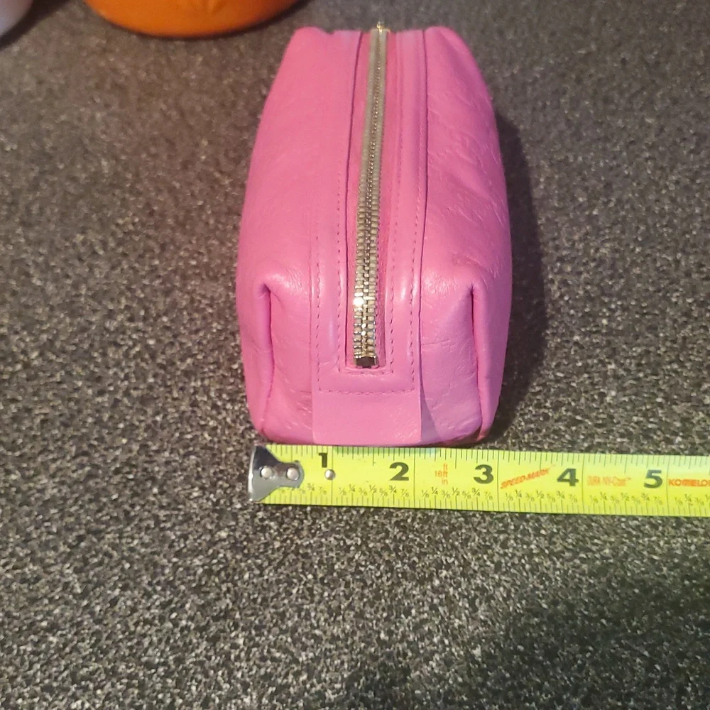 Gucci Momogram Bag Pouch - Picture 14 of 15